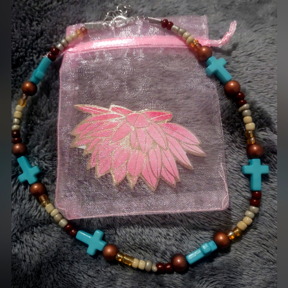 Women's choker made by me